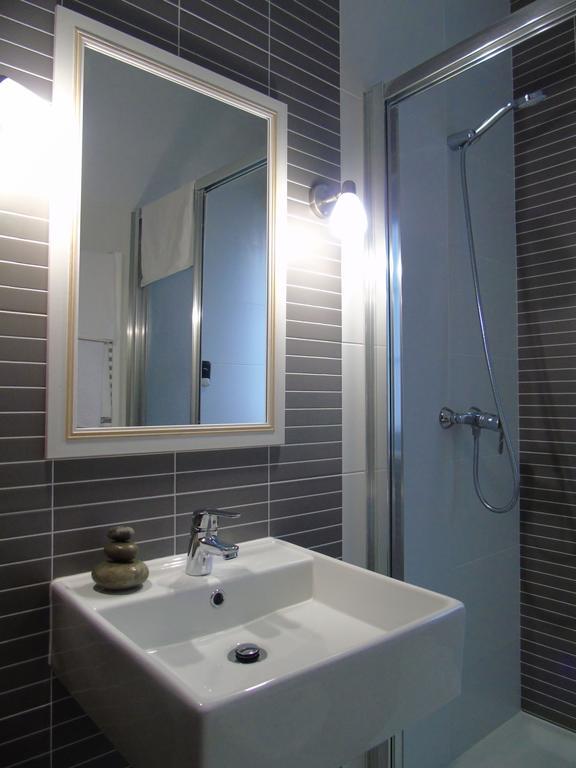 Hotel Bruselas А-Гуарда Экстерьер фото